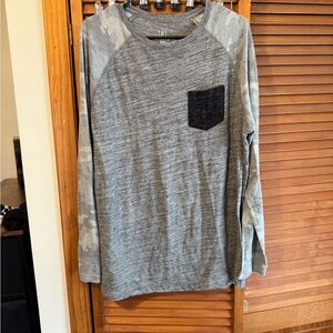 George Gray Long Sleeve Shirt with Black Pocket